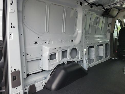 New 2026 Ford Transit 150 Low Roof RWD image 8