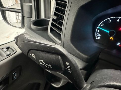 Used 2024 Ford Transit 250 148 Medium Roof Extended AWD w/ Load Area Protection Package image 21