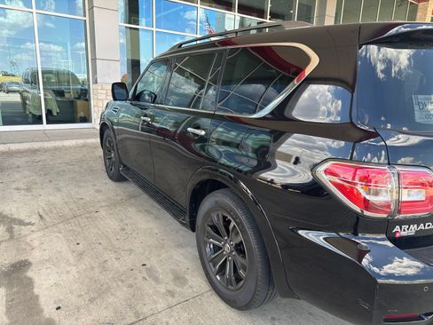 Used 2019 Nissan Armada Platinum w/ Interior Lighting Package AWD/4WD image 19