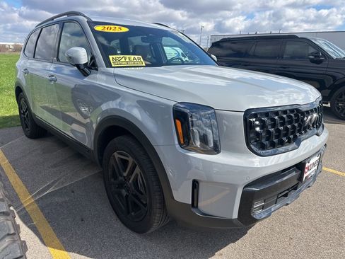 Used 2025 Kia Telluride SX X-Line image 4