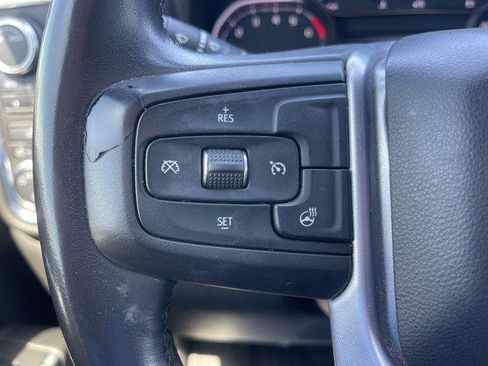 Used 2020 GMC Sierra 1500 SLE w/ SLE Value Package image 22