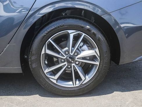 Certified 2023 Kia Forte LXS FWD image 12