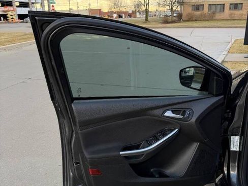 Used 2018 Ford Focus ST image 28