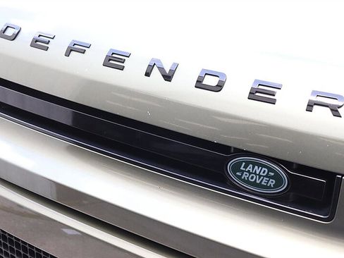 Used 2020 Land Rover Defender 110 First Edition AWD/4WD image 75