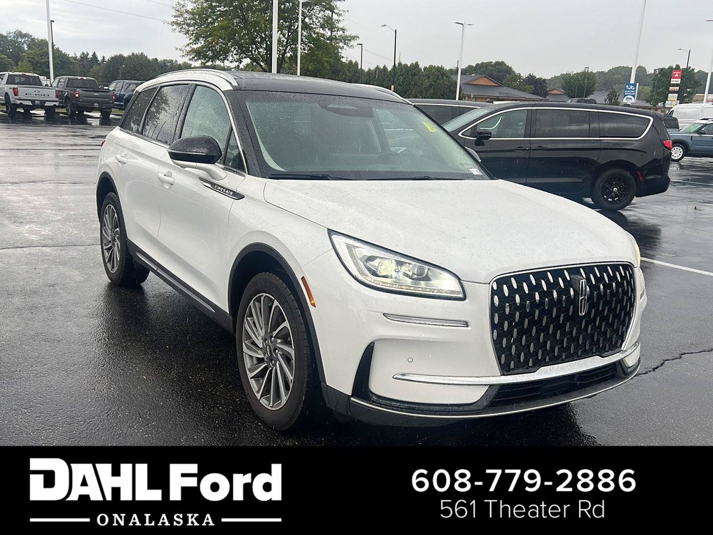Used 2023 Lincoln Corsair Reserve w/ Equipment Group 201A AWD/4WD image 1