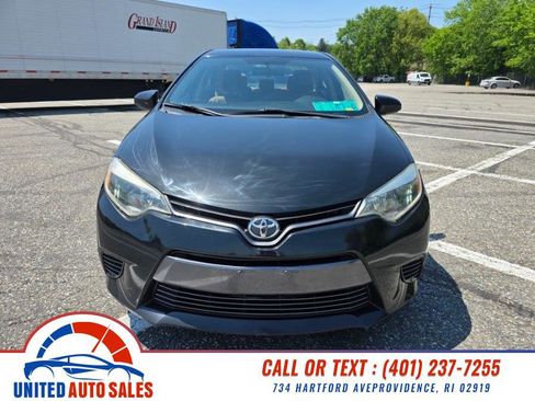Used 2015 Toyota Corolla LE FWD image 8
