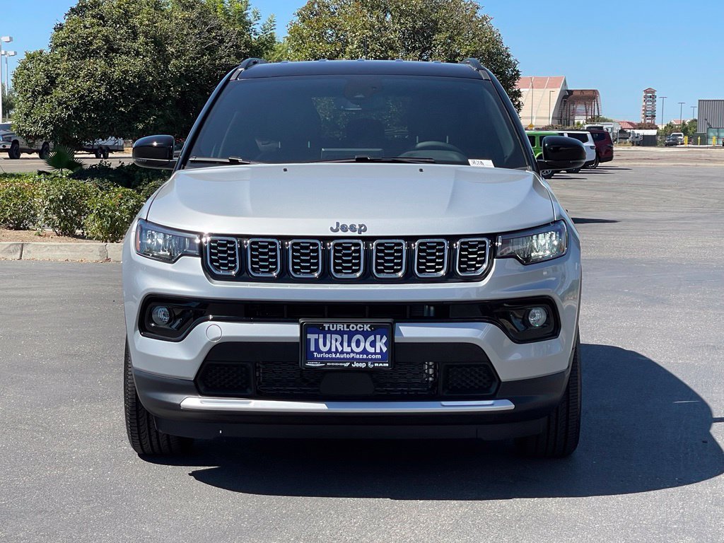 New 2026 Jeep Compass Limited AWD/4WD image 2