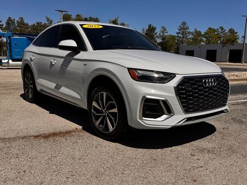 Used 2022 Audi Q5 2.0T Premium w/ Convenience Package AWD/4WD image 11