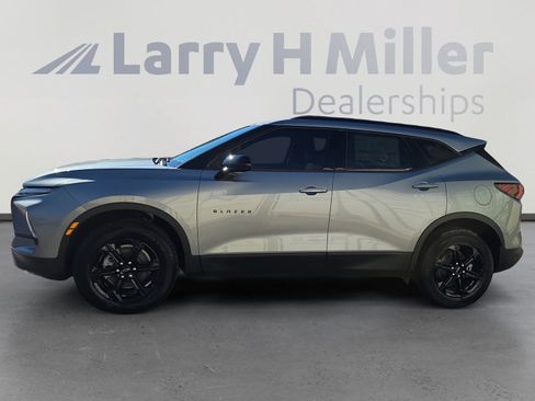 New 2026 Chevrolet Blazer LT w/ Convenience Package image 2