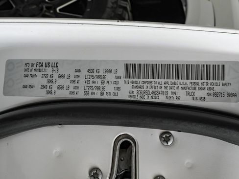 Used 2017 RAM 2500 SLT image 59