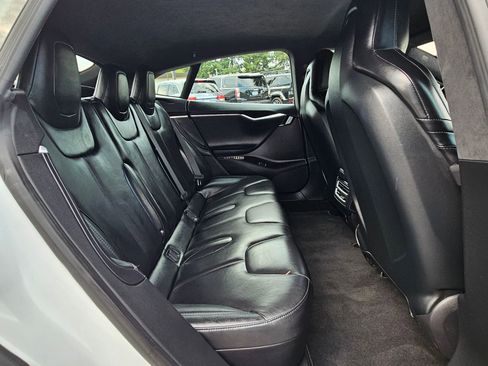 Used 2016 Tesla Model S 70D image 26