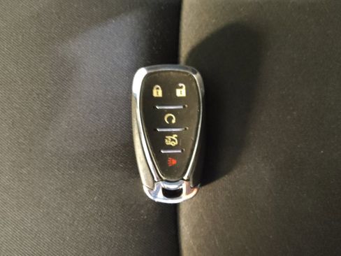 Used 2023 Chevrolet Malibu LT FWD image 32