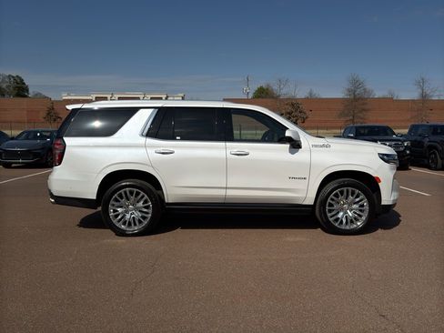 Used 2023 Chevrolet Tahoe High Country w/ Advanced Technology Package image 4