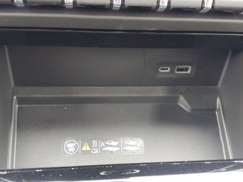 New 2026 GMC Yukon XL Elevation w/ Elevation Premium Package image 28