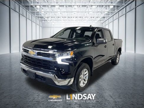 Used 2023 Chevrolet Silverado 1500 LT image 1