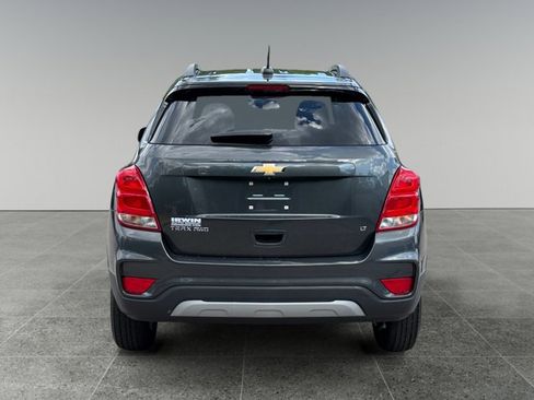 Used 2020 Chevrolet Trax LT w/ LT Convenience Package AWD/4WD image 4