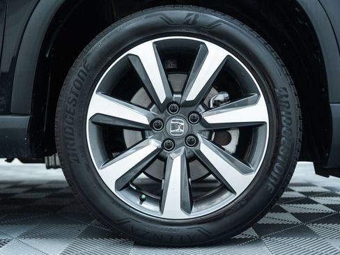 Used 2025 Honda Pilot Elite image 20