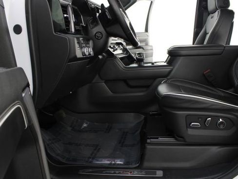 Used 2025 GMC Sierra 1500 AT4X image 21