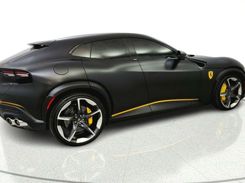 Used 2024 Ferrari Purosangue AWD/4WD image 7