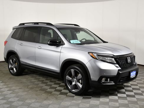 Used 2021 Honda Passport Touring image 4