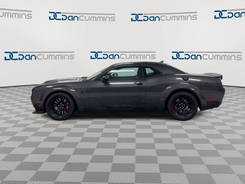 Used 2023 Dodge Challenger SRT Hellcat RWD image 5