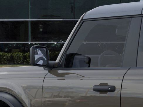 New 2025 Ford Bronco 4-Door image 22