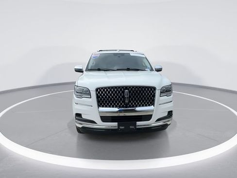 Certified 2024 Lincoln Navigator Black Label AWD/4WD image 2