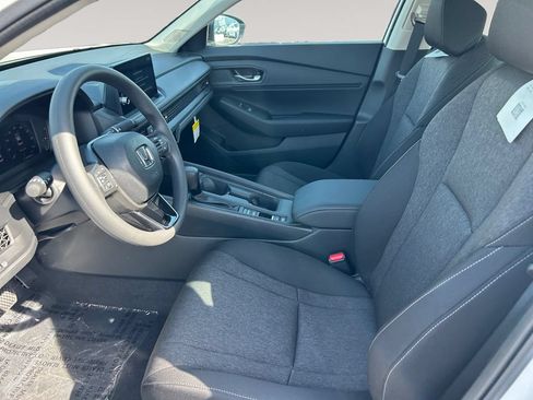 New 2026 Honda Accord SE image 9