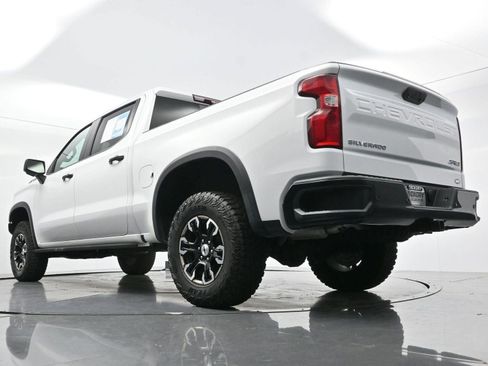 Used 2023 Chevrolet Silverado 1500 ZR2 w/ Technology Package AWD/4WD image 49