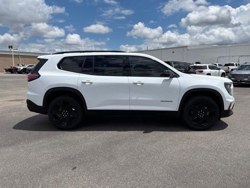 New 2026 GMC Acadia Elevation w/ Black Edition FWD image 4