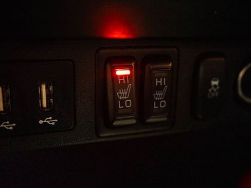 Used 2025 Mitsubishi Outlander Sport LE AWD/4WD image 20
