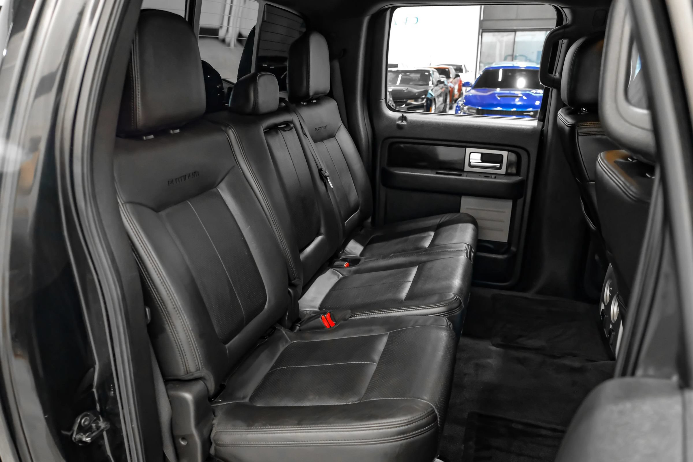 Used 2014 Ford F150 Platinum AWD/4WD image 32