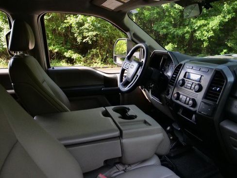 Used 2019 Ford F350 XL w/ Power Equipment Group AWD/4WD image 34