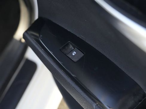 Used 2020 Toyota Camry SE w/ Audio Package image 29