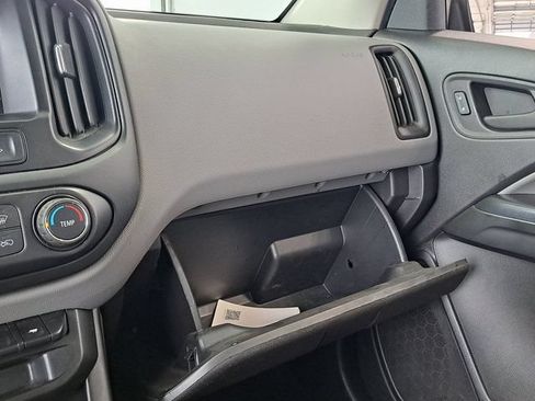 Used 2020 Chevrolet Colorado W/T w/ WT Convenience Package RWD image 17