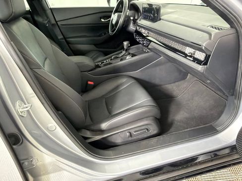 Used 2024 Honda Accord Sport image 14