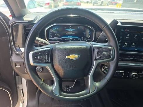 Used 2024 Chevrolet Silverado 2500 LTZ AWD/4WD image 8