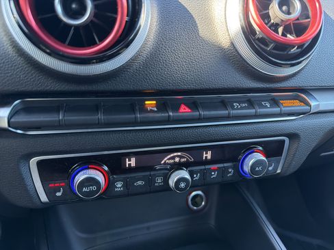 Used 2016 Audi A3 2.0T Premium image 21