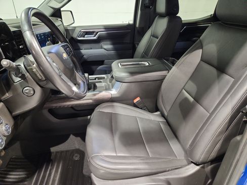 Used 2022 Chevrolet Silverado 1500 LTZ w/ LTZ Convenience Package II image 18