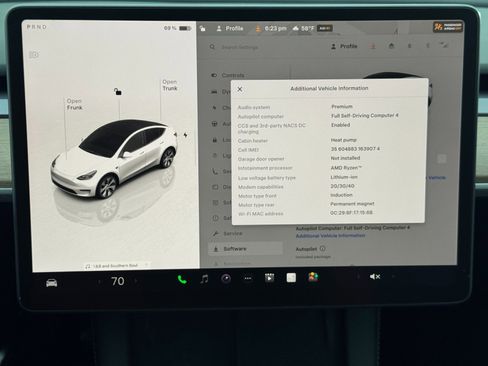 Used 2024 Tesla Model Y Long Range image 31