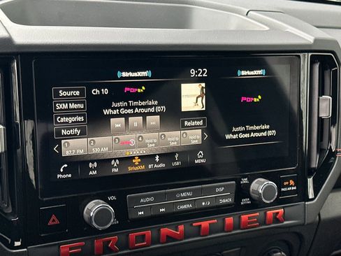 Used 2025 Nissan Frontier PRO-4X image 16