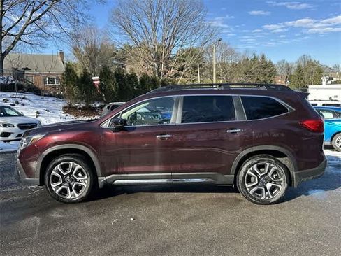Certified 2025 Subaru Ascent Touring image 2