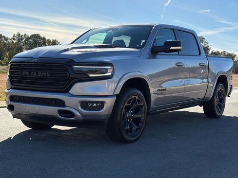 Used 2021 RAM 1500 Limited w/ Night Edition image 9