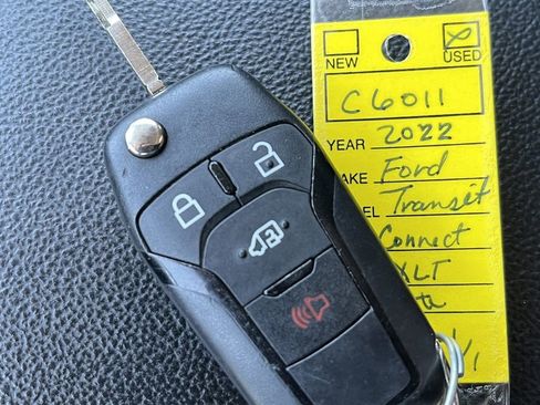 Used 2022 Ford Transit Connect XLT FWD image 17