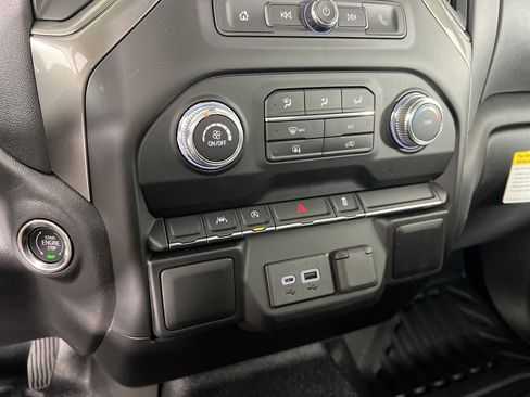 New 2026 GMC Sierra 1500 Pro AWD/4WD image 19
