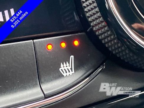 Used 2025 Buick Envista Sport Touring image 29