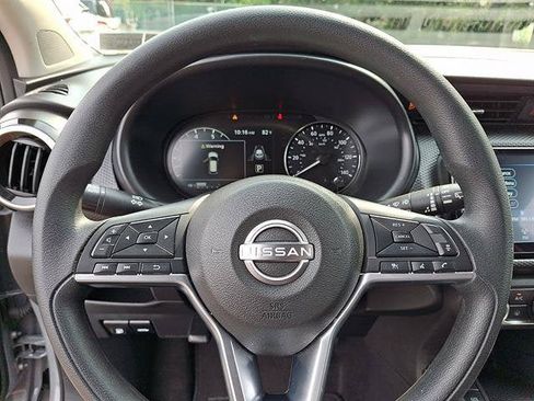 Certified 2024 Nissan Kicks SV FWD image 20