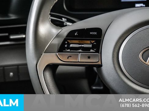 Used 2025 Hyundai Elantra Sport image 25