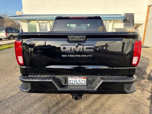 Used 2024 GMC Sierra 1500 Pro w/ Graphite Edition image 4