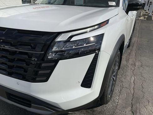 New 2026 Nissan Pathfinder Platinum w/ Cargo Package image 37